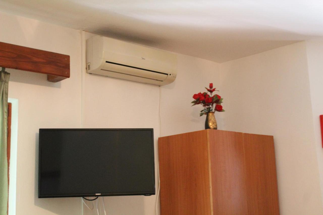 Apartment Stella Murter Zewnętrze zdjęcie