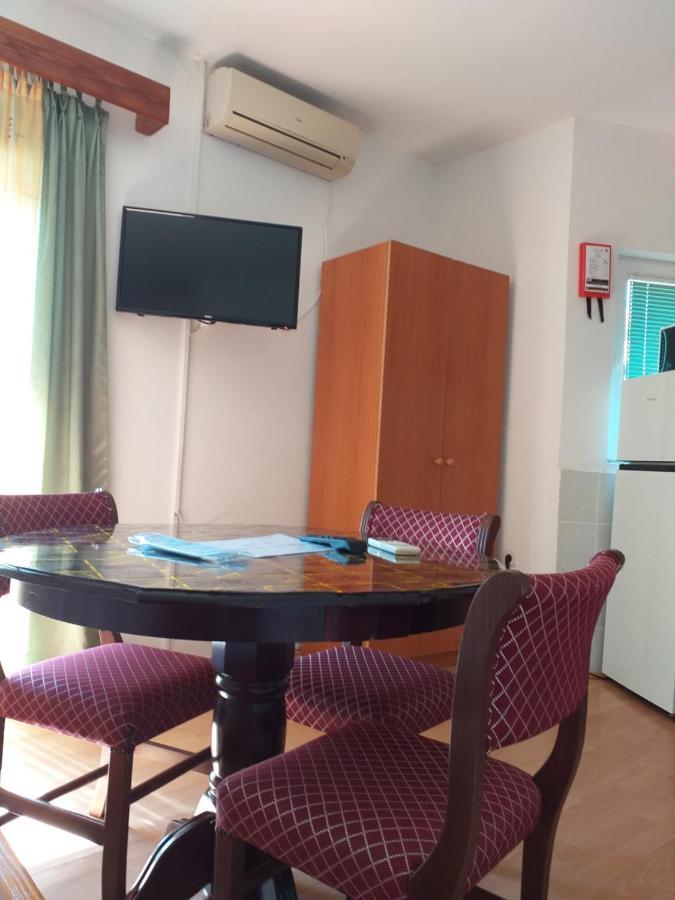 Apartment Stella Murter Zewnętrze zdjęcie