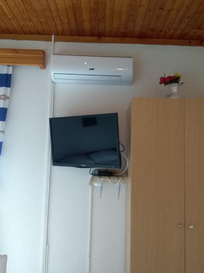 Apartment Stella Murter Zewnętrze zdjęcie